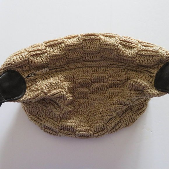 The SAK Crochet Hobo Shoulder Bag - Light Brown/Tan - Handbag -EUC - Picture 6 of 12